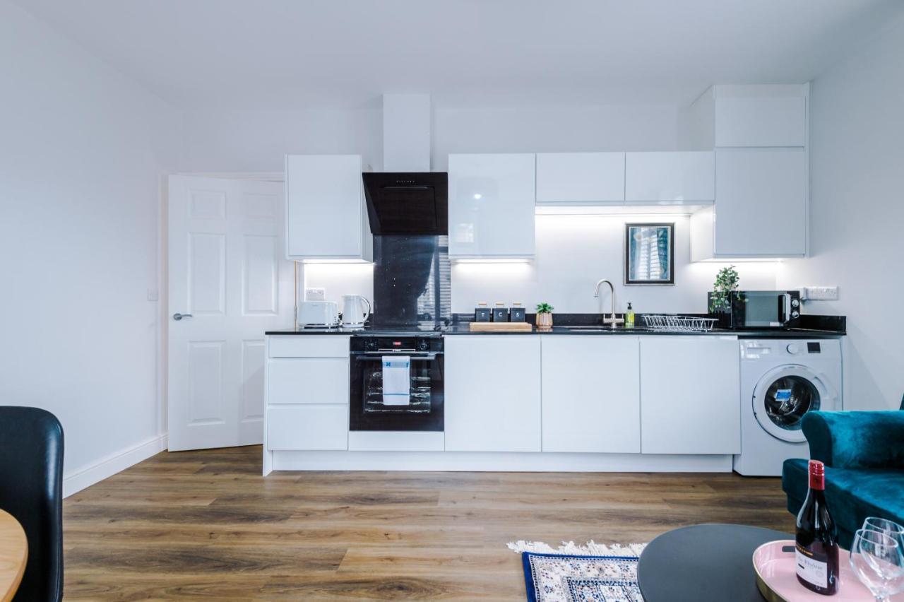 Hearsall Place Serviced Apartment コヴェントリー エクステリア 写真