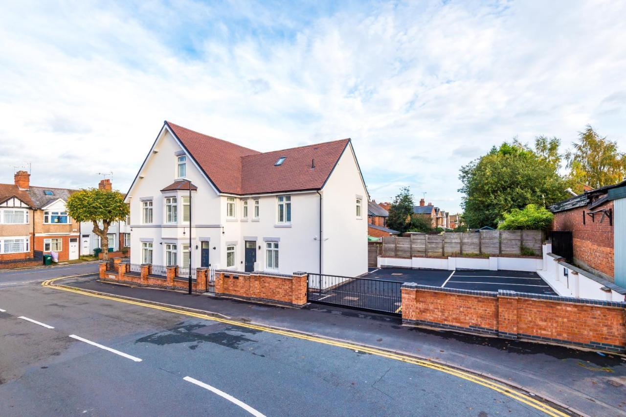 Hearsall Place Serviced Apartment コヴェントリー エクステリア 写真